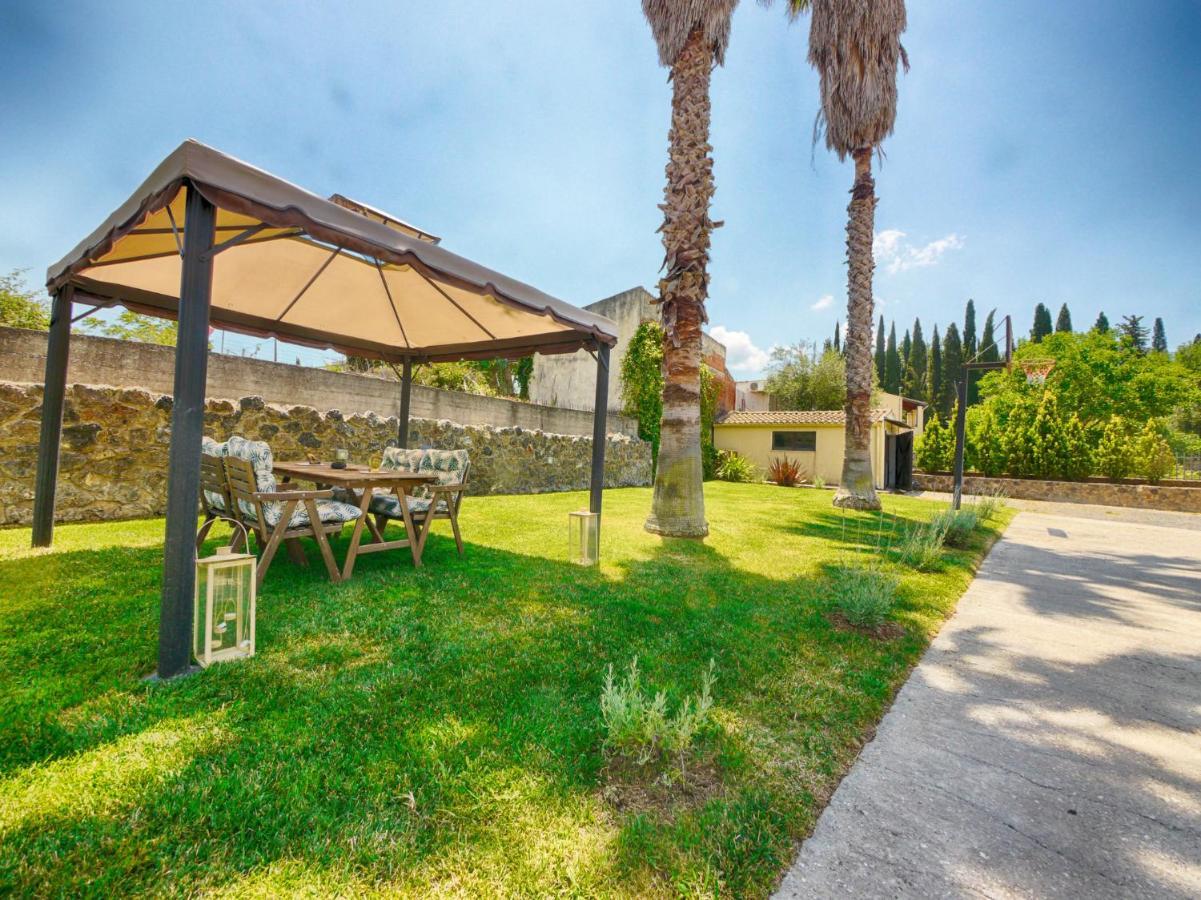 Cozy Family Friendly Apartment With Large Garden Close To Beaches - Dirella Kynopiástai Buitenkant foto