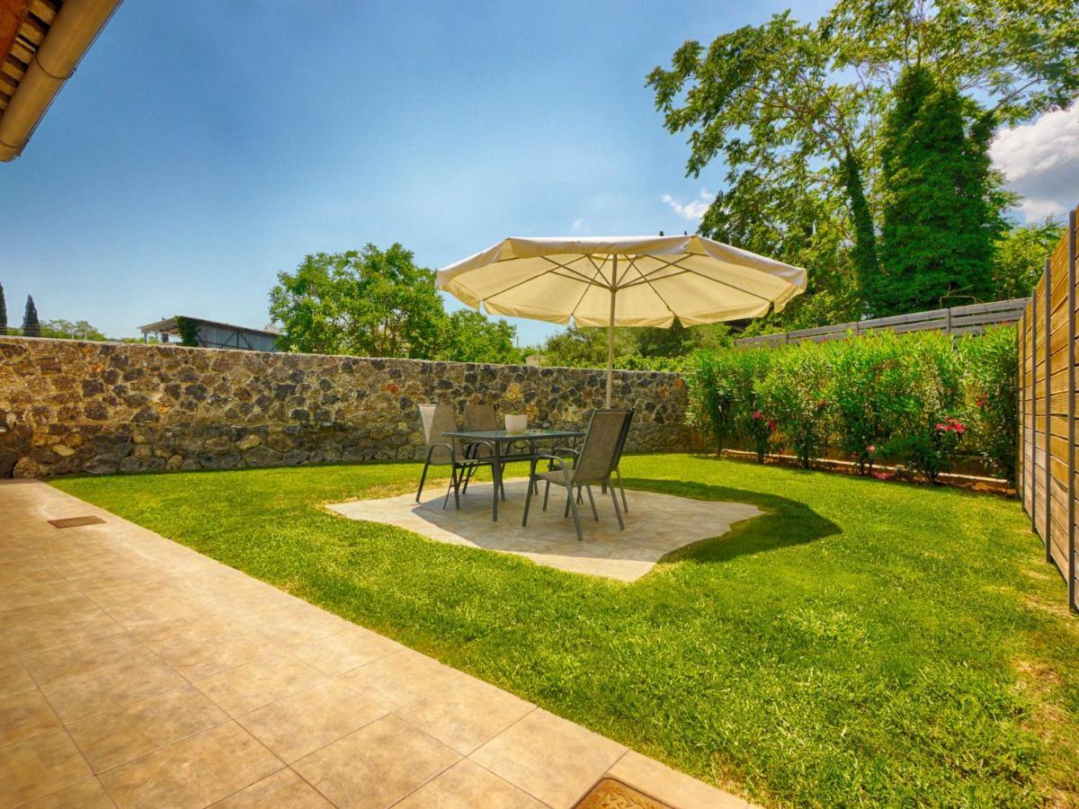Cozy Family Friendly Apartment With Large Garden Close To Beaches - Dirella Kynopiástai Buitenkant foto