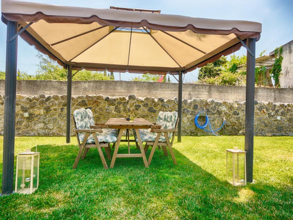 Cozy Family Friendly Apartment With Large Garden Close To Beaches - Dirella Kynopiástai Buitenkant foto