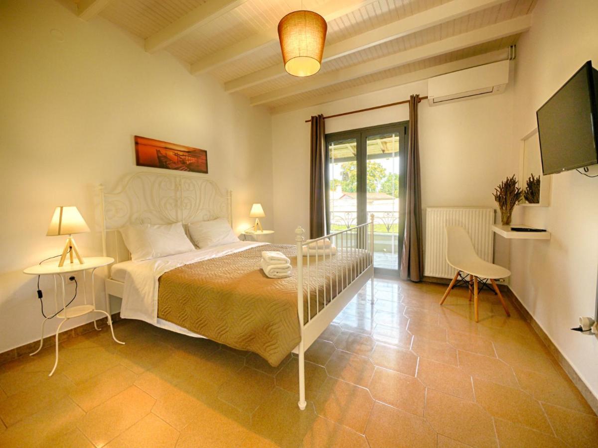 Cozy Family Friendly Apartment With Large Garden Close To Beaches - Dirella Kynopiástai Buitenkant foto