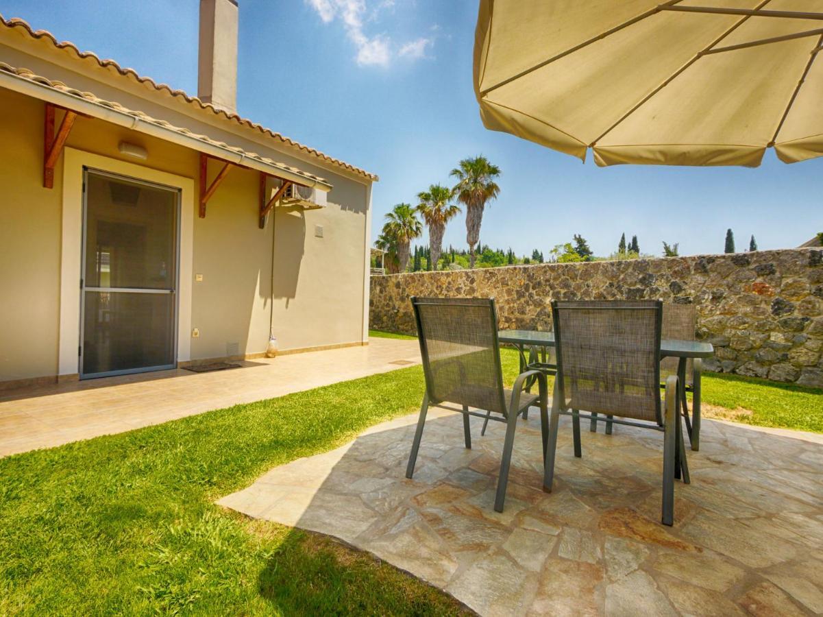 Cozy Family Friendly Apartment With Large Garden Close To Beaches - Dirella Kynopiástai Buitenkant foto